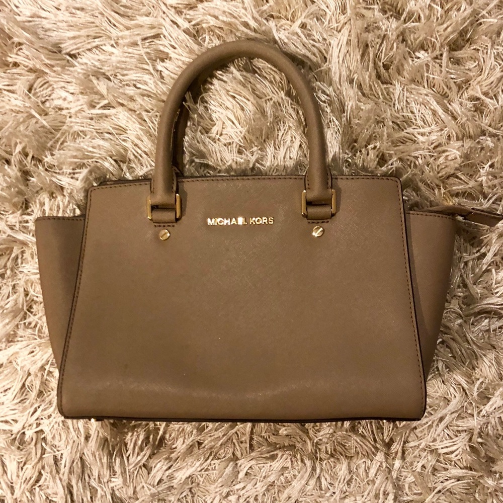 MICHAEL Michael Kors Selma Bag